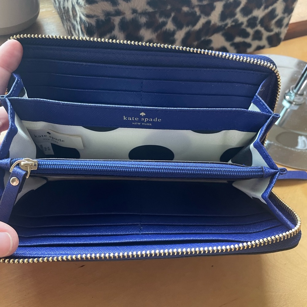 Kate Spade Large Continental Zip Wallet in Lux Blue Saffiano Leather - Picture 5 of 13